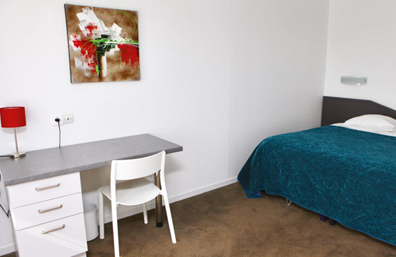 Chambre dans les appartements des Demeures de Borda 1